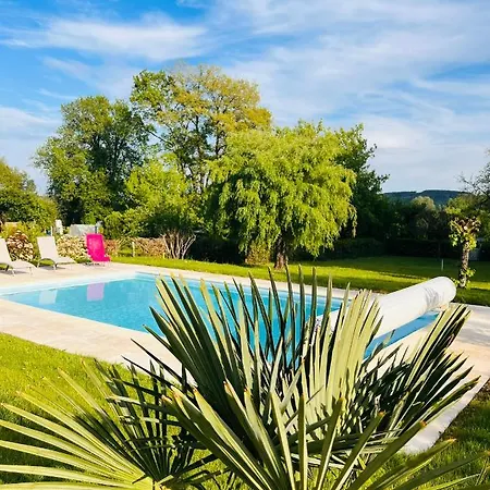 Les Mazades A 10 Min De Perigueux Avec Piscine Chauffee, Meuble De Tourisme Classe 3 Etoiles * Annesse-et-Beaulieu